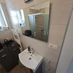 Nevenka Daire Novi Vinodolski